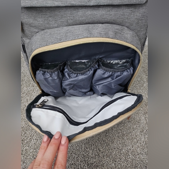 Diaper bag with built in changing station - Picture 11 of 12